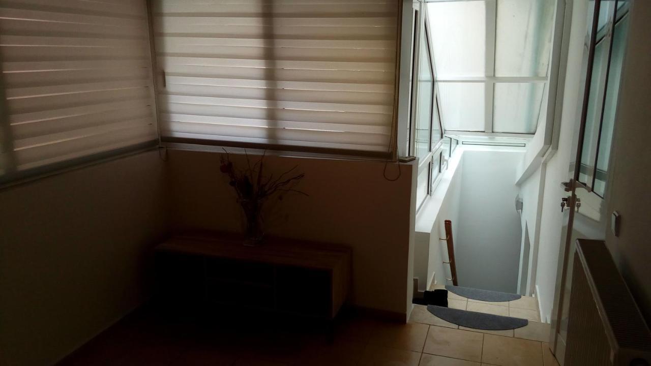 Luxury Apartment In Ano Glyfada Athens Luaran gambar
