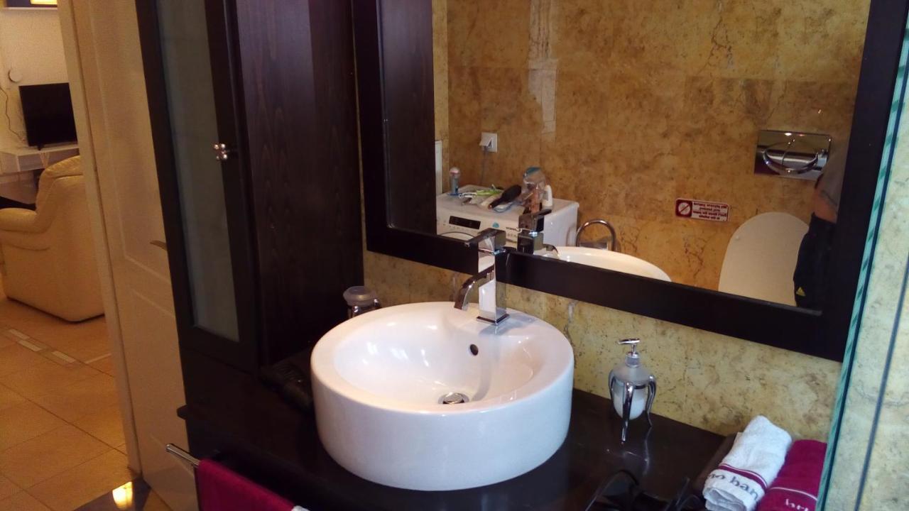 Luxury Apartment In Ano Glyfada Athens Luaran gambar